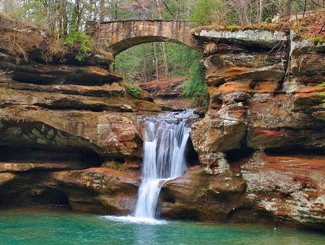 Upper Falls-Old Man's Cave - Hocking Hills State Park, Ohio