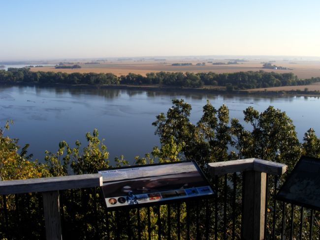 Three State Overlook - Ponca State Park