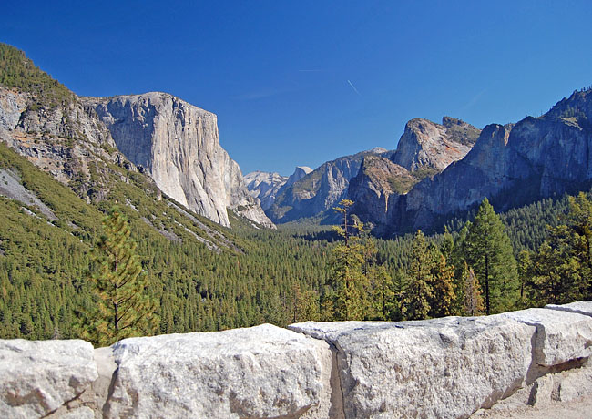 Tunnel view- Yosemite Valley - Yosemite National Park, CA