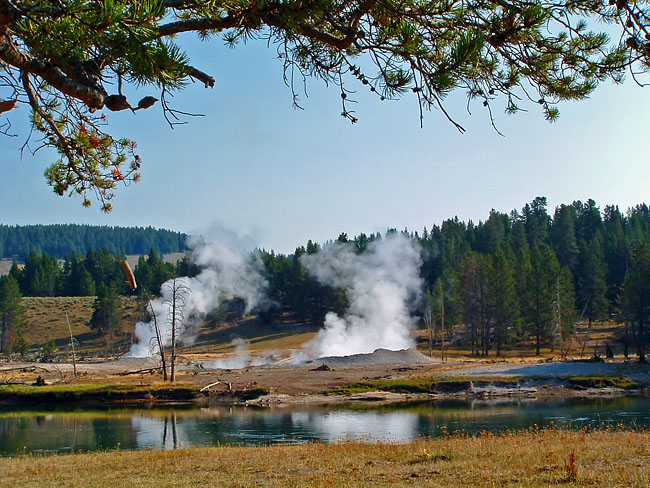 Firehole River, Lower Geyser Basin, Yellowstone National Park, Wyoming