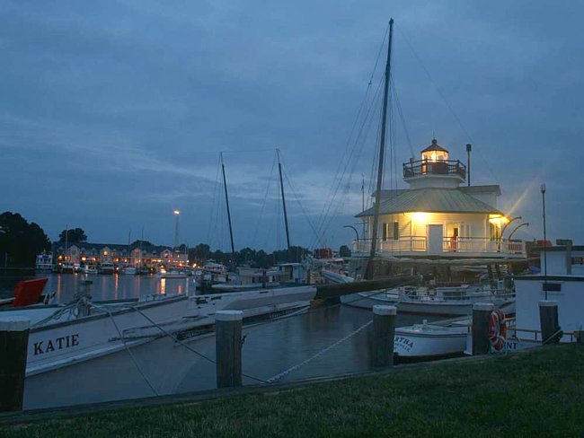 Hoopers Strait Lighthouse