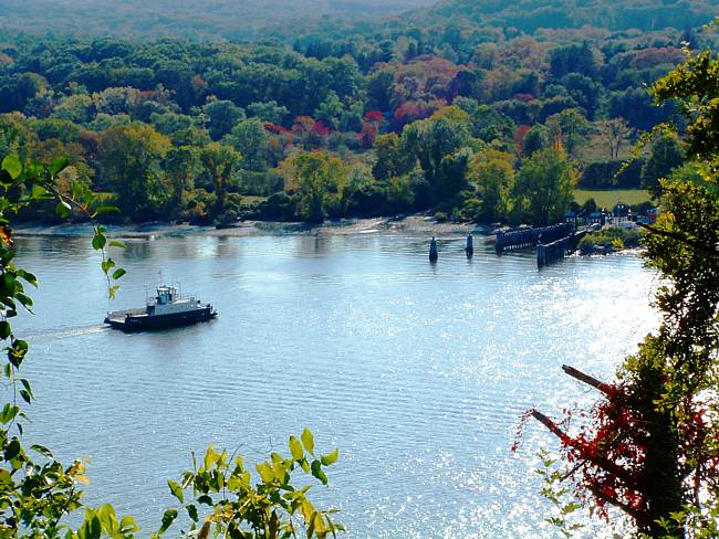 Connecticut River Ferry - Seldon III