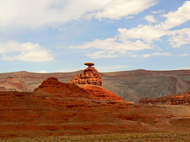 Mexican Hat Rock Formation - Mexican Hat, Utah