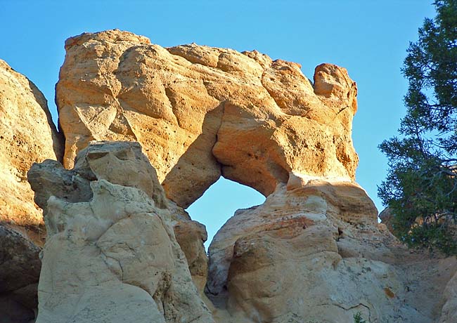 Pillar Arch - Aztec, New Mexico