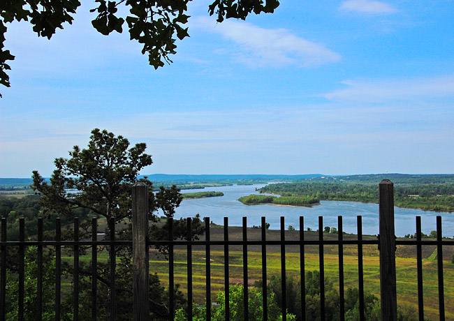 Pinnacle Mountain -  Roland, Arkansas